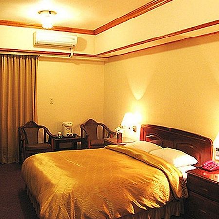 Sin Fu Business Hotel Tajcshung Kültér fotó